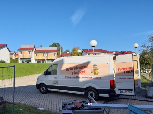 Fahrzeug der Schreinerei Hackel